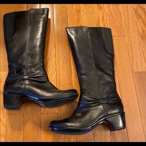 Clarks Black Leather Tall Boots- EUC